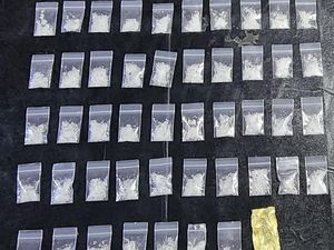 Polisi Tangkap Bandar Narkoba di Bone, 45 Saset Sabu Siap Edar Disita Polisi Tangkap Bandar Narkoba di Bone, 45 Saset Sabu Siap Edar Disita