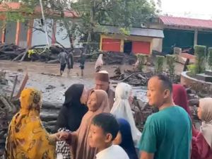 BPBD: 13 Orang Tewas-3 Hilang Akibat Banjir Bandang di Kawasan Marapi BPBD: 13 Orang Tewas-3 Hilang Akibat Banjir Bandang di Kawasan Marapi