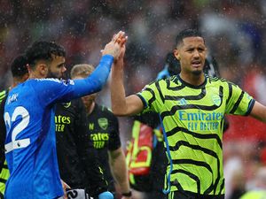 Saliba Lagi, Saliba Lagi Saliba Lagi, Saliba Lagi