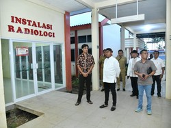 Cak Fauzi Pastikan Pelayanan RS Satu-satunya di Kepulauan Sumenep Meningkat