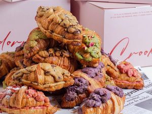 Renyah Manis! Crookie, Croissant Cookie Bisa Beli di 5 Bakery Ini Renyah Manis! Crookie, Croissant Cookie Bisa Beli di 5 Bakery Ini