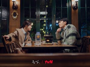 Kisah Manis Guru dan Mantan Murid Pembuat Onar di Midnight Romance in Hagwon Kisah Manis Guru dan Mantan Murid Pembuat Onar di Midnight Romance in Hagwon