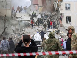 15 Orang Tewas Akibat Serangan Rudal Ukraina Hantam Apartemen di Rusia