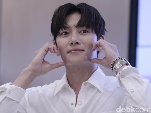 Momen ala Hollywood Walk of Fame Ji Chang Wook di Jakarta