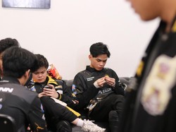 Klasemen MPL ID S13: RRQ di Zona Merah, Peluang Lolos Playoff Mengecil