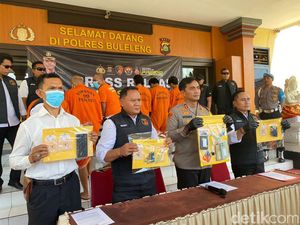 3 Pria Buleleng Digerebek Saat Pesta Sabu di Warung Makan 3 Pria Buleleng Digerebek Saat Pesta Sabu di Warung Makan
