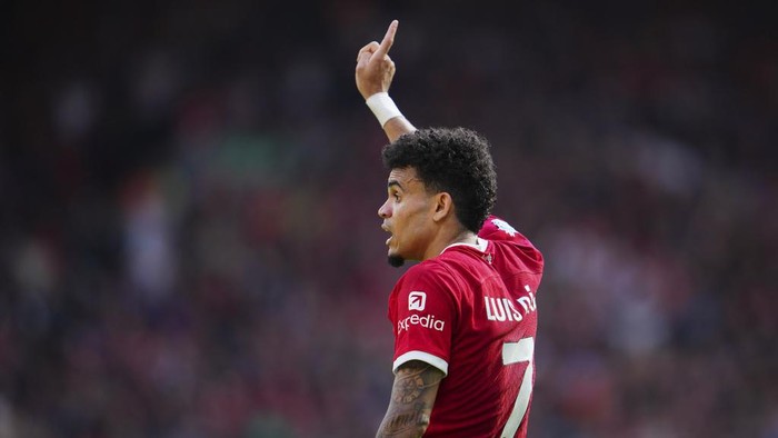 Liverpools Luis Diaz gestures during the English Premier League soccer match between Liverpool and Tottenham Hotspur at Anfield Stadium in Liverpool, England, Sunday, May 5, 2024. (AP Photo/Jon Super)