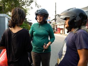 Kisah Marsilia Krenata, Kerja Serabutan Hidupi ODGJ di Panti Buatannya