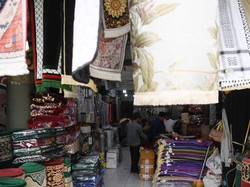 Catat 9 Tempat Pusat Oleh-Oleh Haji di Malang