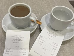 Segelas Air Panas Rp 11 Ribu yang Bikin Wanita Ini Meradang