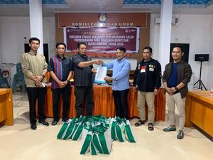 Bustan-Untung Daftar Pilkada Pinrang Jalur Independen, Setor 26.066 Dukungan Bustan-Untung Daftar Pilkada Pinrang Jalur Independen, Setor 26.066 Dukungan