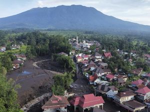 BMKG Modifikasi Cuaca, Cegah Awan Hujan Masuk ke Kawasan Gunung Marapi BMKG Modifikasi Cuaca, Cegah Awan Hujan Masuk ke Kawasan Gunung Marapi