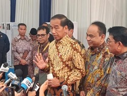 Puji Fasilitas di Balai Pengujian Kominfo, Jokowi: Perangkatnya Super Modern