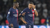 Paris Saint-Germain (Prancis) - 12 pemainnya tampil di Euro 2024. Foto: AP/Michel Euler