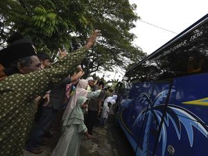 440 Jemaah Haji Banten Diberangkatkan ke Asrama Jakarta