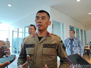 Kompak! Sunaryanta-Ardi Bakal Lari dari Rumah Saat Daftar ke KPU Gunungkidul Kompak! Sunaryanta-Ardi Bakal Lari dari Rumah Saat Daftar ke KPU Gunungkidul