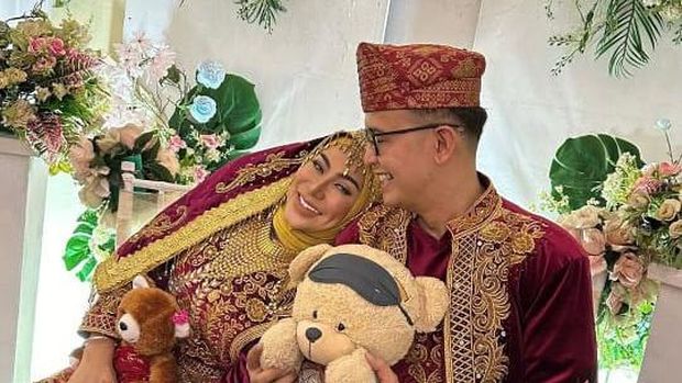 Cinta Penelope diduga menikah lagi