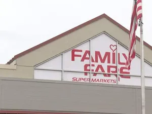 Akhir Kehidupan Santuy Wanita yang Tinggal di Atap Supermarket