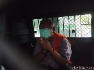 Pungli Pologoro hingga Rp 160 Juta, Eks Lurah di Semarang Ditahan Pungli Pologoro hingga Rp 160 Juta, Eks Lurah di Semarang Ditahan