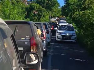 Perbaikan-Pembangunan Jalan di Nusa Penida Telan Anggaran Rp 63,3 Miliar Perbaikan-Pembangunan Jalan di Nusa Penida Telan Anggaran Rp 63,3 Miliar