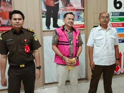 Terima Gratifikasi Pembebasan Lahan Situ Ranca Gede, Kades Ditahan Kejati