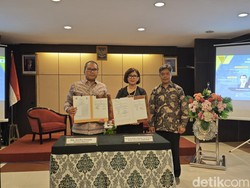 Pemkot Makassar dan UGM Teken MoU soal Pengembangan Low Carbon City