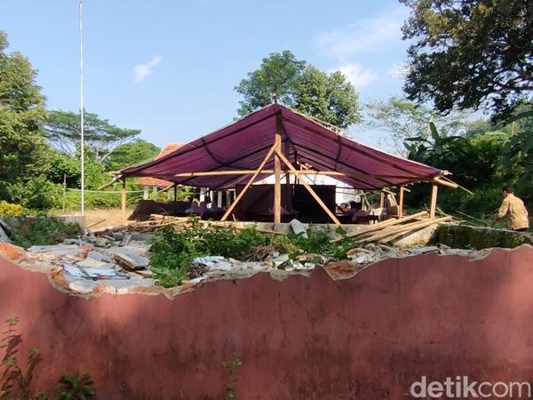 Potret Dua SDN di Pelosok Cianjur Rusak