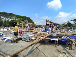 Pedagang di Candi Borobudur Bakal Ditata, Kios-kios Dibongkar