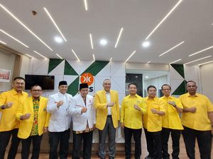 Bang Zaki Silaturahmi ke PKS, Pintu Koalisi Baru Terbuka Lebar Bang Zaki Silaturahmi ke PKS, Pintu Koalisi Baru Terbuka Lebar