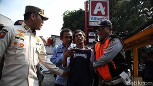 12 Jukir Liar Minimarket Terjaring Razia Satpol PP dan Dishub