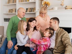 7 Macam Nama Generasi dan Tahunnya, serta Perbedaan Karakteristiknya