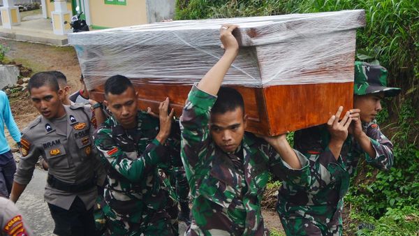 Korban Meninggal Akibat Banjir Bandang Sumbar Terus Bertambah