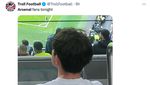 Meme Tottenham Keok, Arsenal Diolok-olok