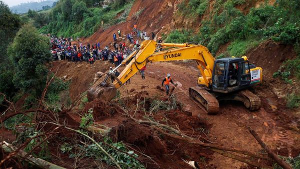 Pencarian Korban Longsor di Kiambu Kenya Terus Dilakukan