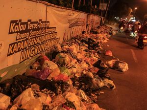 Yogyakarta yang Istimewa Itu Tak Berkutik Melawan Sampah Yogyakarta yang Istimewa Itu Tak Berkutik Melawan Sampah