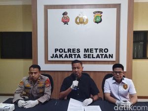 Bentrokan Kelompok Massa di Jaksel Makan Korban, 5 Pelaku Ditangkap Bentrokan Kelompok Massa di Jaksel Makan Korban, 5 Pelaku Ditangkap