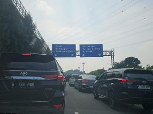 Tol Dalam Kota Macet di Sejumlah Titik hingga Siang Ini