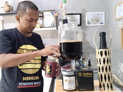 Cara Amar Thohir Kurangi Sampah lewat Madu Isi Ulang