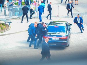 Geger Penembakan PM Slovakia, Reaksi Pengawalnya Dikecam! Geger Penembakan PM Slovakia, Reaksi Pengawalnya Dikecam!