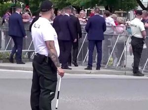 Kondisi PM Slovakia Usai Penembakan Disebut Tak Lagi dalam Bahaya Kondisi PM Slovakia Usai Penembakan Disebut Tak Lagi dalam Bahaya