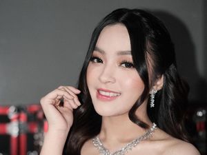 Sikap Elsa Japasal Saat Ditanya Soal El Rumi Sikap Elsa Japasal Saat Ditanya Soal El Rumi