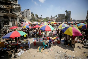 Gaza Dilanda Krisis Uang Tunai Imbas Perang Berbulan-bulan