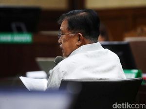 Ditanya Hakim Sebab Karen Agustiawan Jadi Terdakwa, JK: Saya Juga Bingung Ditanya Hakim Sebab Karen Agustiawan Jadi Terdakwa, JK: Saya Juga Bingung