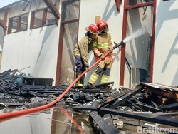 Kebakaran Kantor Bank Pelat Merah di Bojonegoro Ludeskan Gudang Arsip