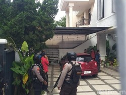 KPK Geledah Rumah Adik SYL Andi Tenri Angka di Makassar