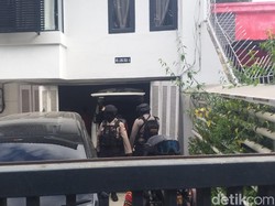 2 Jam Berlalu, KPK Masih Geledah Rumah Adik SYL Andi Tenri di Makassar