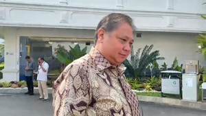 Respons Airlangga soal PKB Usulkan Nagita Slavina Cawagub Bobby di Sumut