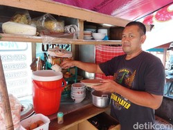 Nasi Lengko yang Jadi Tumpuan Hidup Keluarga Muan