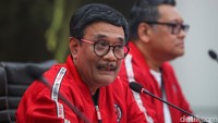 Djarot Kritik Keluarga Jokowi Terlibat Aktif di Politik: Cacat Moral