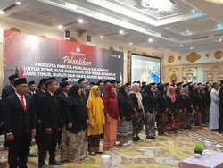 KPU Banyuwangi Lantik 125 PPK, 50 Persen Diisi Orang Baru